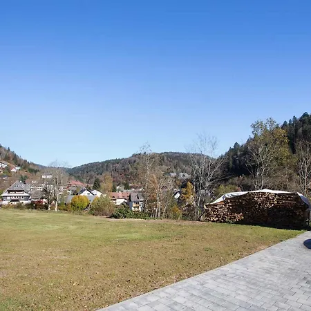 شقة 4 تودموس