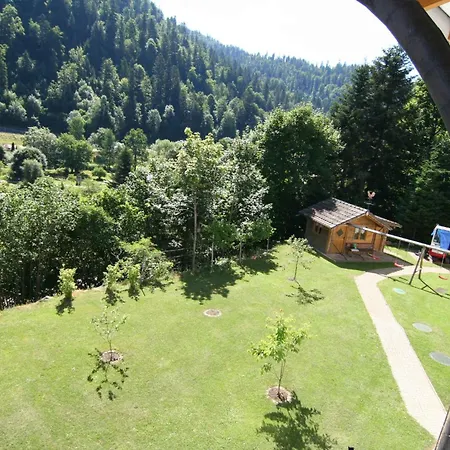 Apartamento 4 *